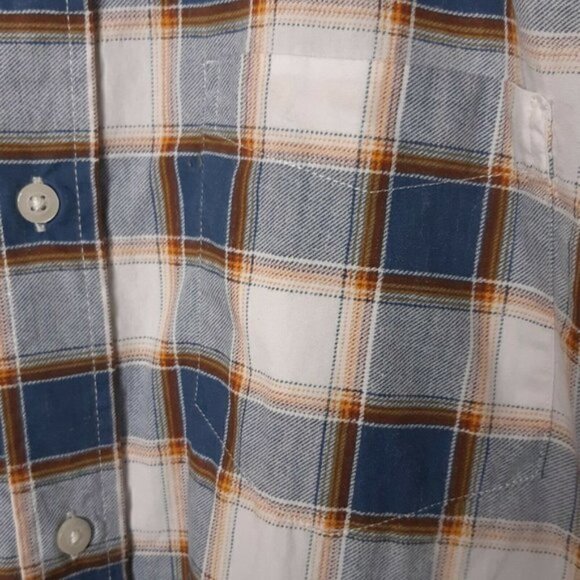 Gap Factory Classic Fit Plaid Button Down Shirt. - Picture 3 of 5